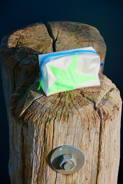 Segeltuch Kosmetiktasche eckig mit grünem Stern